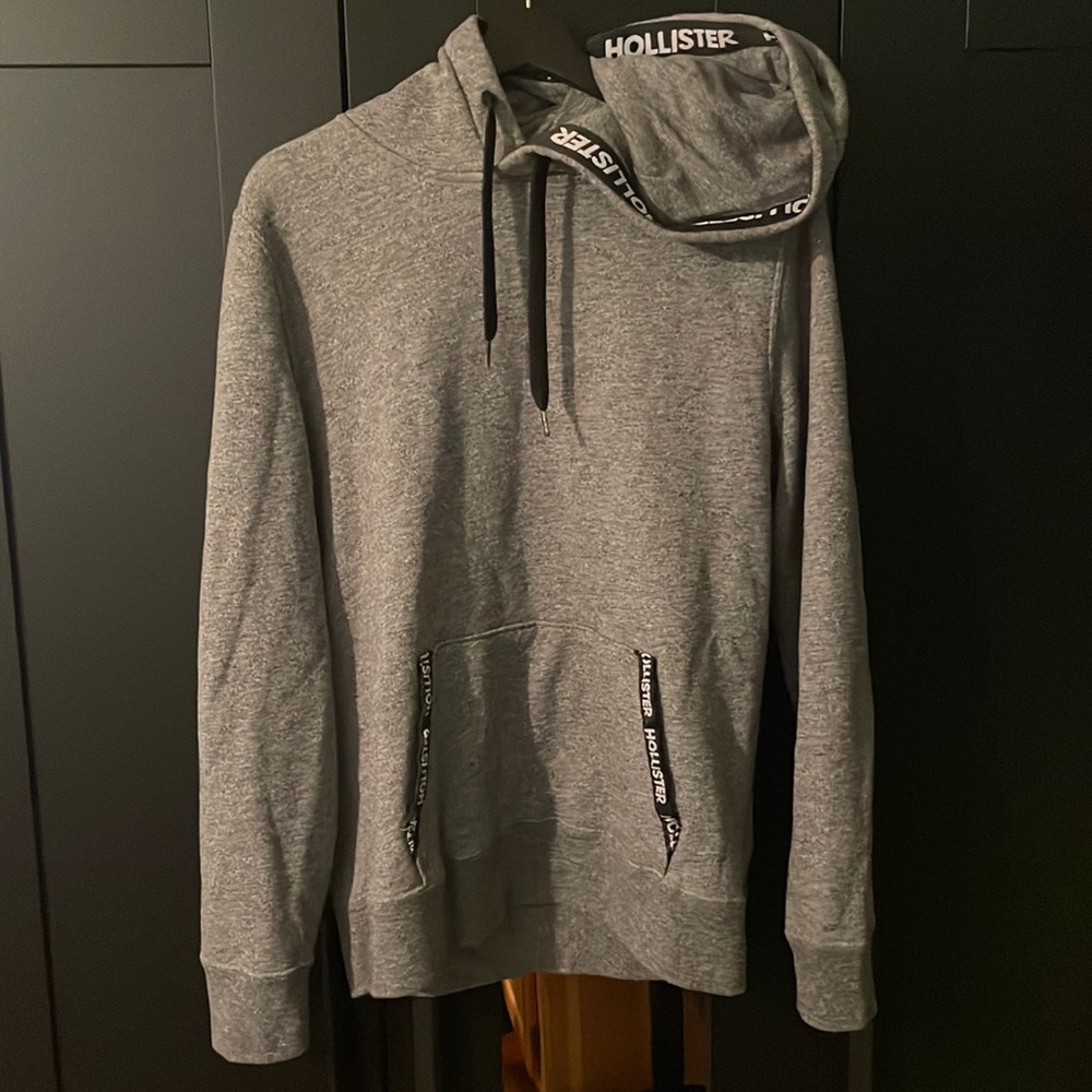 Hollister gray hoodie